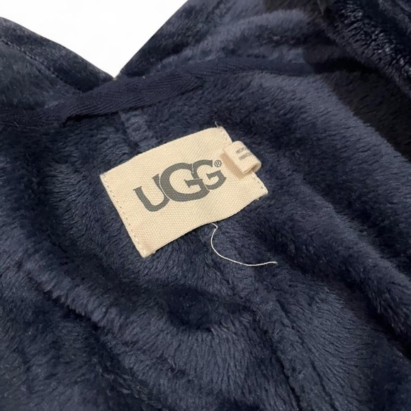 UGG Navy Blue fluffy Robe - Picture 2 of 5